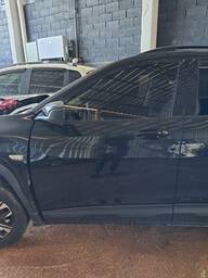 Porta Dianteira Esquerda Chevrolet Tracker 2020 a 2025