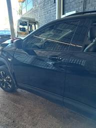 Porta Dianteira Esquerda Chevrolet Tracker 2020 a 2025