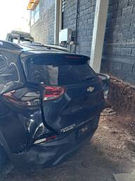 Tampa Traseira Chevrolet Tracker 2020 a 2025