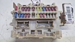 CAIXA FUSÍVEL NISSAN SENTRA 2010