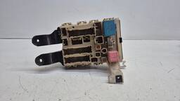 CAIXA FUSÍVEL TOYOTA COROLLA 1.8 2.0 2009 A 2015