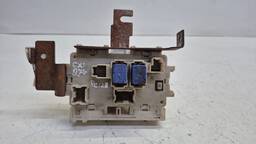 CAIXA FUSÍVEL NISSAN SENTRA 2010