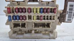 CAIXA FUSÍVEL NISSAN SENTRA 2010