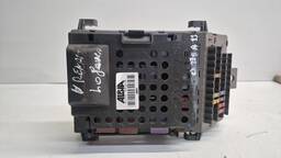 CAIXA FUSÍVEL RENAULT LAGUNA 1996