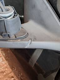 Retrovisor Direito Tracker 2020 a 2025 S/ Pisca S/Capa