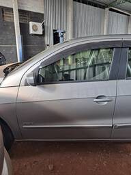 Porta Dianteira Esquerda Volkswagen Voyage 2008 a 2013