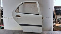 PORTA TRASEIRA DIREITA PALIO SIENA 1996 1997 A 2004