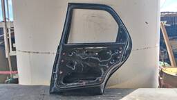 PORTA TRASEIRA DIREITA PALIO SIENA 2005 2006 A 2016