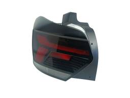 LANTERNA TRASEIRA ESQUERDA POLO 2023 2024 2025/..