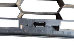 GRADE DIREITA SANDERO 2008 A 2011