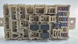 CAIXA FUSÍVEL MITSUBISHI L200 2010