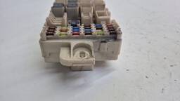 CAIXA FUSÍVEL MITSUBISHI L200 2010