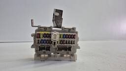 CAIXA FUSÍVEL NISSAN SENTRA 2010