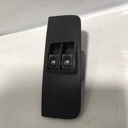 Botão Vidro Elétrico Esquerdo Fiat Palio Strada 04/12