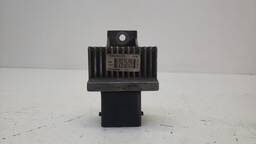 MODULO RELE RADIADOR RENAULT MASTER 2014 A 2024 110678071R