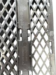 GRADE MOLDURA MILHA DIREITO GOL SAVEIRO PARATI G3 FASE 1