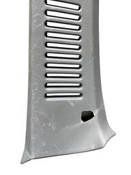 PAR ACABAMENTO COLUNA TRASEIRA ESCORT L.D