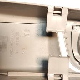 ACABAMENTO SUPERIOR CINTO DIREITO GM ASTRA 2001 