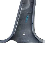 ACABAMENTO COLUNA CENTRAL LADO ESQUERDO NISSAN MARCH (USADO)