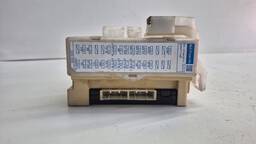 CAIXA FUSÍVEL BSI TOYOTA COROLLA 2.0 2013 2014 2015