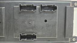 CAIXA FUSÍVEL DISCOVERY SPORT 2.0 2017