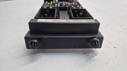 CAIXA FUSÍVEL DISCOVERY SPORT 2.0 2017