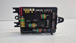 CAIXA FUSÍVEL BMW 320I ACTIVE 2018