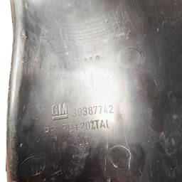 MOLDURA COBERTURA INTERNA INFERIOR CORSA 2000-2002 PRETO