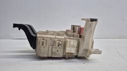 CAIXA FUSÍVEL TOYOTA COROLLA 1.8 2.0 2009 A 2015