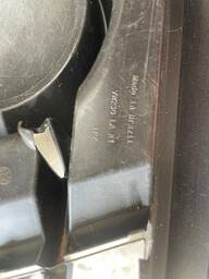 GRADE MOLDURA PARACHOQUE ESQUERDA S/ MILHA GOL VOYAGE G7