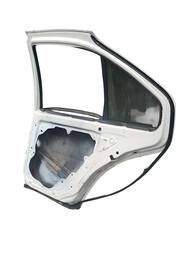 PORTA TRASEIRA DIREITA BORA 2001 2002 A 2011