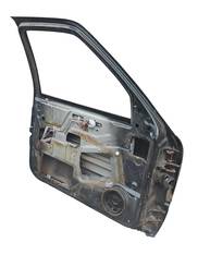 PORTA DIANTEIRA ESQUERDA S10 BLAZER 2001 2002 A 2011