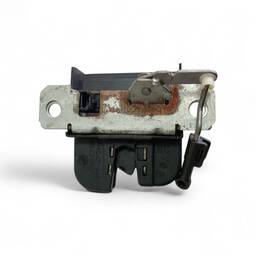 FECHADURA TAMPA TRASEIRA POLO HATCH 2003 2004 A 2014