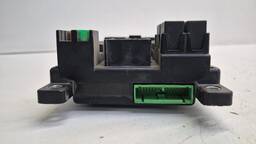 CAIXA FUSÍVEL RANGE ROVER SPORT 3.6 V8 2008 A 2010