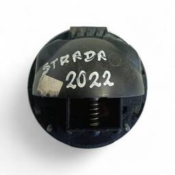 EMBLEMA MAÇANETA TAMPA TRASEIRA STRADA 2022