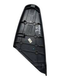 ACABAMENTO BANCO TRASEIRO HILUX 2005 A 2015 LADO ESQUERDO