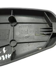 ACABAMENTO BANCO TRASEIRO HILUX 2005 A 2015 LADO ESQUERDO