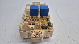 CAIXA FUSÍVEL MITSUBISHI PAJERO 2008