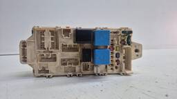 CAIXA FUSÍVEL MITSUBISHI PAJERO TR4 2011