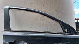PORTA DIANTEIRA DIREITA VECTRA 2006 2007 A 2011