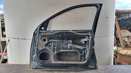 PORTA DIANTEIRA DIREITA CORSA 2003 A 2012 MONTANA 2004/2010