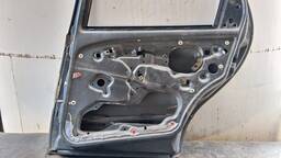 PORTA TRASEIRA DIREITA PALIO SIENA 1996 A 2004 C/DETALHE