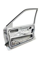 PORTA DIANTEIRA DIREITA SANTANA 1998 1999 A 2006