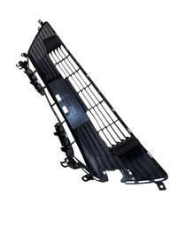 GRADE CENTRAL INFERIOR PARACHOQUE COROLLA 2020/