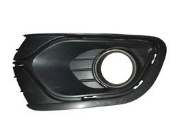 Grade Moldura Milha Direito Logan 2014 a 2020