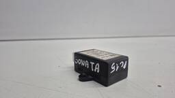 MODULO RELE BANCO DIANTEIRO DIREITO HYUNDAI SONATA 2.4 2012