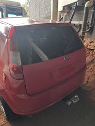 Tampa Traseira Fiesta Hatch 2003 2004 a 2014