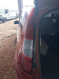 Lanterna Traseira Esquerda Fiesta Hatch 2003 a 2007