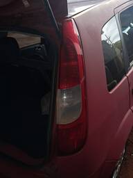 Lanterna Traseira Direita Fiesta Hatch 2003 a 2007
