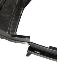 GRADE CENTRAL INFERIOR PARACHOQUE AIRCROSS 2011 A 2015